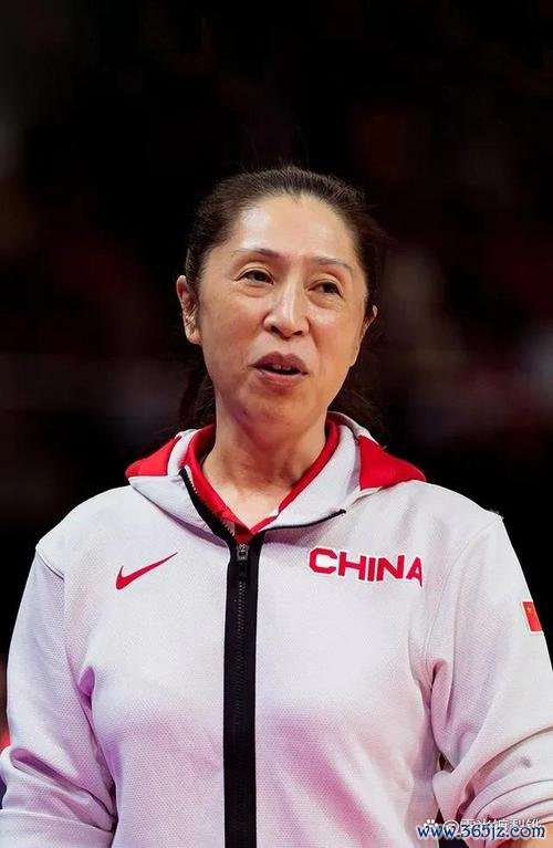 郑薇：不因主力缺阵而选择弱旅对战，挑战弱队无意义