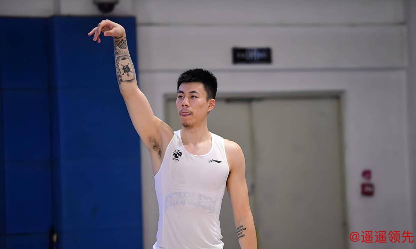 张镇麟30分钟拿下9分，对手外援和主帅赛后齐夸他！防守历史第一人？